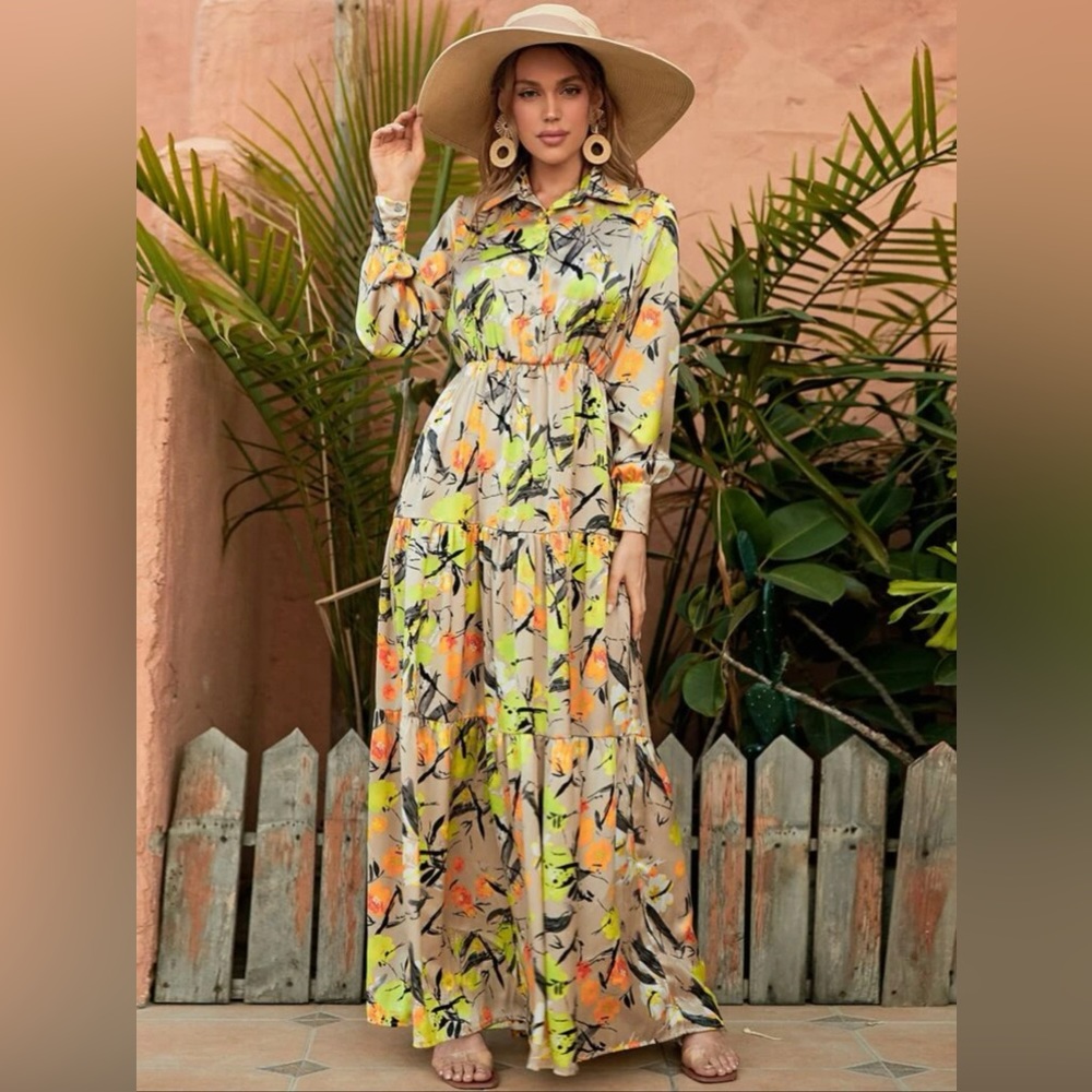 NWOT - champagne multi color maxi (L)